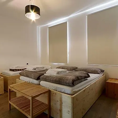 Bed & Wellness Fisterre Беллуно