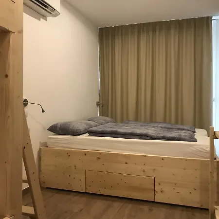Bed & Wellness Fisterre 住宿加早餐酒店 贝卢诺