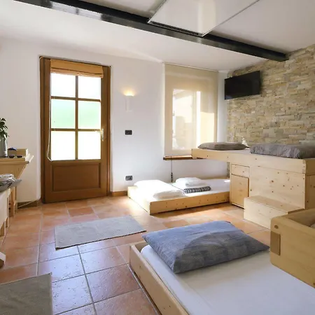 Bed & Wellness Fisterre 住宿加早餐酒店 4*