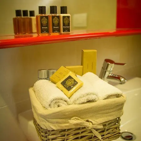 Bed & Wellness Fisterre 住宿加早餐酒店 贝卢诺